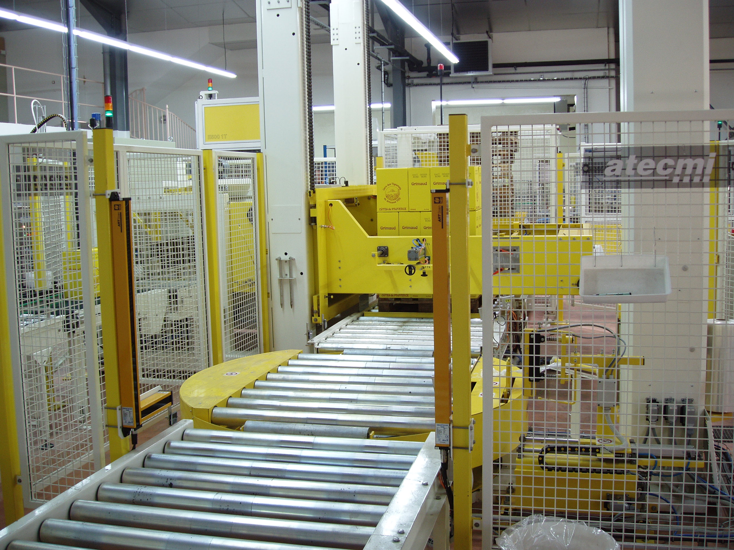 Convoyage automatisé de palettes pour flux logistiques industriels